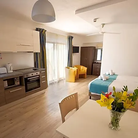Ξενοδοχείο Sunseeker Complex