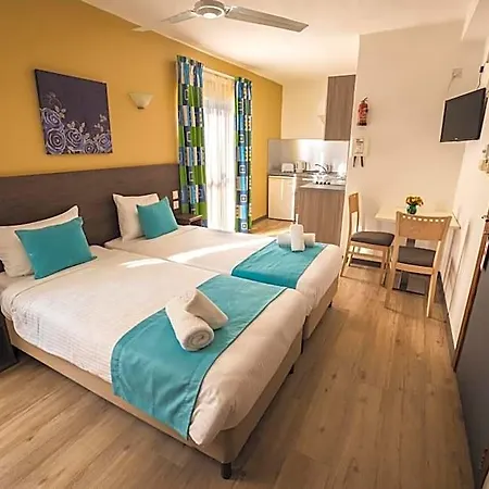 Ξενοδοχείο Sunseeker Complex 3*
