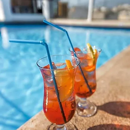 Sunseeker Complex