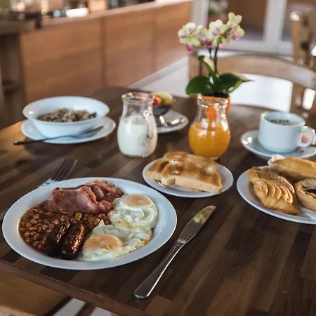 Sunseeker Complex 3* St Paul's Bay